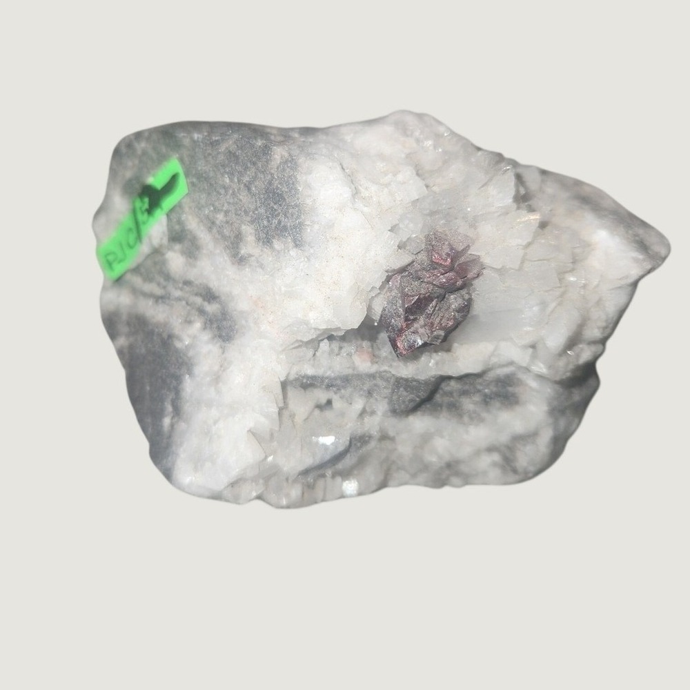 Natural Raw Mineral Specimen Grey Matrix‎ White Crystal Cluster Display Piece
